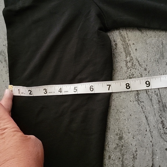 Lane Bryant Multi Color sequined shoulder long sleeve top black size 18/20 NWOT - Picture 8 of 11